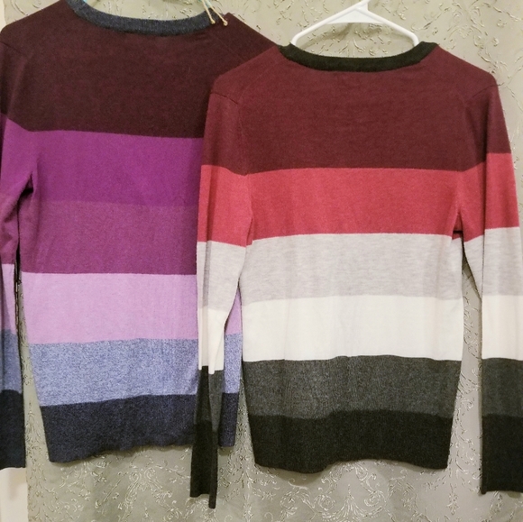 2 NWOT Eddie Bauer sweaters - Picture 3 of 3